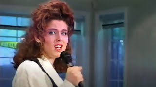 ISABELLE BOULAY 🎤 Voir un ami pleurer Live 🎶 JACQUES BREL 1992 [upl. by Adaval548]