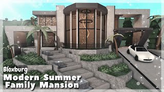 BLOXBURG Modern Summer Family Mansion Speedbuild  Roblox House Build [upl. by Nace]