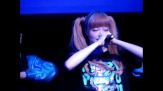 Kyary Pamyu Pamyu Live in London  Encore Tsukema Tsukeru Fancam [upl. by Ahnavas690]