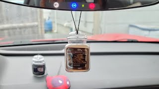 yankee candle car jar  Best car scent for winter [upl. by Oidivo]