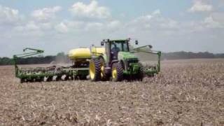 John Deere 8230 planting beans [upl. by Trilbi]