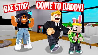 my DAD tried to ONLINE DATE ME ROBLOX BROOKHAVEN [upl. by Waterman51]