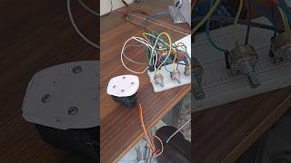 Potentiometer and servo motor servomotors arduino duet youtuber youtubeshorts live robotic [upl. by Aramois]