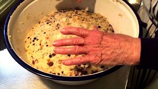 Stollen backen mit Gisela [upl. by Campagna]