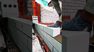 Очень чистая и ровная кирпичная кладка A mason is laying a wall [upl. by Ayikur452]