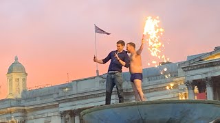 Sunderland Fans take over Trafalgar Square [upl. by Britney]