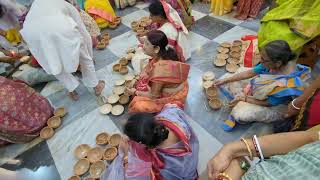 Preparation for quotDhup Dhoranoquot lighting incense Nilmani Dey Durga Puja [upl. by Hakilam]