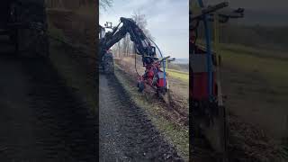 Kabelpflug baut Glasfaser Backbonetrassen in der Pfalz huddig shorts baugeräteführer kabelpflug [upl. by Annaiviv]