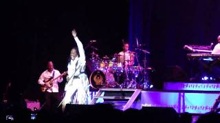 Earth Wind amp Fire Verdine White bass solo [upl. by Irep468]