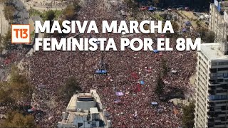 Marcha feminista del 8M se toma las calles de Santiago [upl. by Sankaran500]