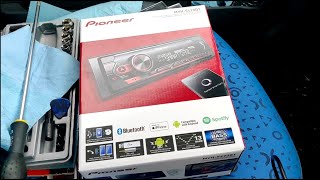 Chevrolet Matiz stock stereo upgrade to Pioneer MVHS420BT [upl. by Glaudia]