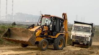 Jcb 3dx Backhoe Loader Machine Loading Red Mud In Tractor Mahindra and Tata Turck jcb tractor truck [upl. by Perrine]