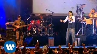 Melendi  Con Tu Amor Es Suficiente Live [upl. by Dnomra]