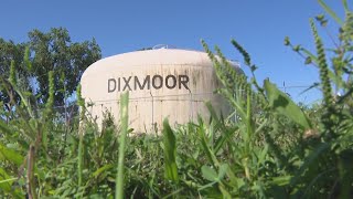 More broken pipes discovered in Dixmoor [upl. by Husha]