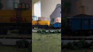 Santa Fe passing by towntown nature modeltrain [upl. by Enelrahs]