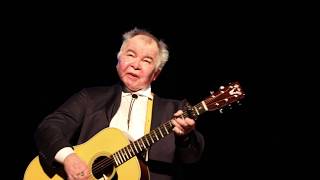 Illegal Smile John Prine Live 2017 [upl. by Wenn653]