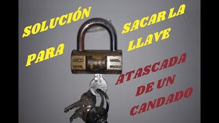 Cómo sacar la llave atascada en un candado [upl. by Lello909]