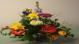 Frühlingsdekoration mit Blumen selber machen ❁ Deko Ideen mit FloraShop [upl. by Aihsatsan]