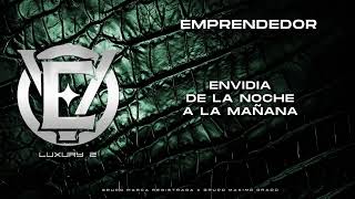 Emprendedor  Grupo Marca Registrada x Grupo Máximo Grado Lyric Video [upl. by Hael]