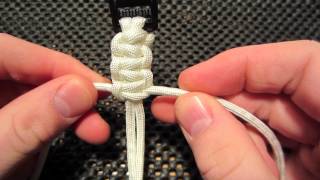 Easy Paracord Bracelet Tutorial [upl. by Stern]