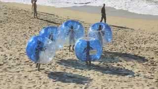 Bumper Balls en la Playa con Art Surf Camp [upl. by Sidnak621]