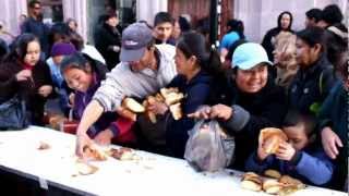 MONUMENTAL ROSCA DE REYES DESAPARECE EN 10 SEGUNDOS EN ZACATECAS [upl. by Atteras596]