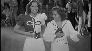 quotHonoluluquot  Gracie Allen MGM Old Hawaii SongDance [upl. by Yorle]