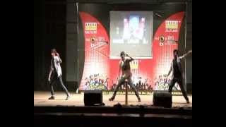 Hooka bar blasting dance perform by Amlan  Abishake amp Paramjit [upl. by Michael]