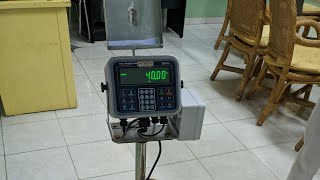 Kalibrasi Timbangan Digital Merktype  Avery Weigh Tronix  ZM303 [upl. by Ennasil]