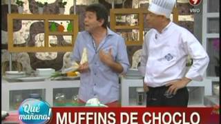 Hoy cocinamos Pata de pollo rellena y muffins de choclo [upl. by Shanks]