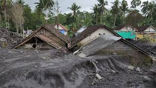 Semerus Pyroclastic Flow Devastates Indonesian Villages [upl. by Weber]