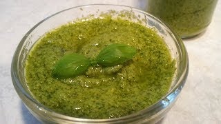 Pesto Basilic [upl. by Adnohsal708]