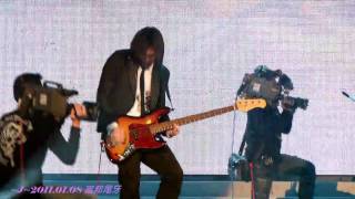 五月天 Mayday 110108 瑪莎Bass Solo [upl. by Eedrahc54]