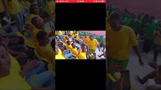 Udushya twabereye luri Stade amahoro Umwana asundishije undi abantu barumirwa [upl. by Alithia559]