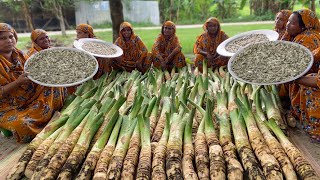 Shrimp amp Giant Taro Root Recipe  Dry Curry Cooking with Maan Kochu amp Chingri  Village Food [upl. by Cirederf]