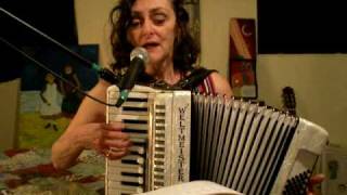 TUMBLE DOWN SHACK IN ATHLONE IRISH FOLK SONG [upl. by Ruiz]