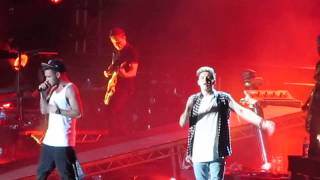 Cmon cmon  One Direction Lima Peru 270414 [upl. by Arratahs]