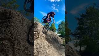 Héctor Burillo mtb reels shorts specialized enduromtb enduro drop bunnyhop jump zonazero [upl. by Orten]