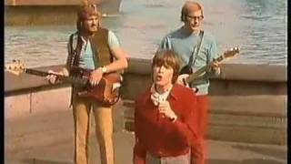 Hermans Hermits quotBet Yer Life I Doquot 1970 [upl. by Anma]