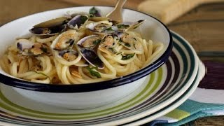 Pasta con le Telline Ricetta semplice e veloce [upl. by Harlow]