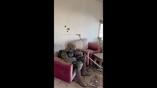 Israeli soldier mimics Yahya Sinwars final moments [upl. by Lihkin]