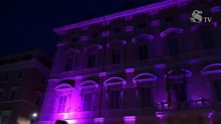 Senato la facciata si illumina di rosa [upl. by Odracir782]