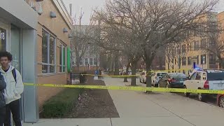 3 people shot on Chicagos North Side [upl. by Arthur]