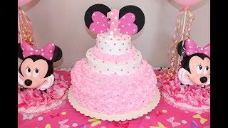 Montando decorando pastel de Minnie Mouse [upl. by Nydnarb914]