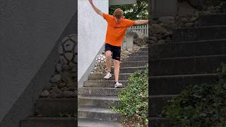 Treppe RÜCKWÄRTS Hoch Jonglieren 😨⚽️ shorts jannikfreestyle [upl. by Aibsel]