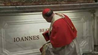 Los restos de Juan Pablo II descansan ya en la Capilla de San Sebastiano [upl. by Wrand31]