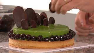 TORTA MOZART PISTACCHIO E AMARARENA  Ricetta e preparazione Professionale  Videocorsi PRO [upl. by Nivart]