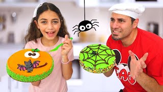 Serunya Tantangan Kue Halloween dengan Heidi dan Ayah 🦇 [upl. by Nnylrahc]