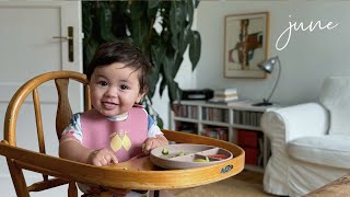 ［baby vs mama］8 month old tries BLW🥕learned to crawl by chasing the dog｜our days in Berlin [upl. by Laurette]