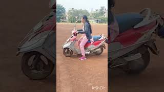 two wheeler driving classes 🛵🛵madhavdrivingcarscootycenterdriving [upl. by Ecirpak289]